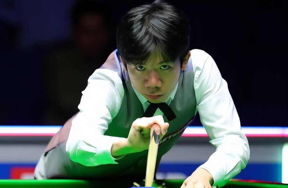 部对年轻球 部对年轻球