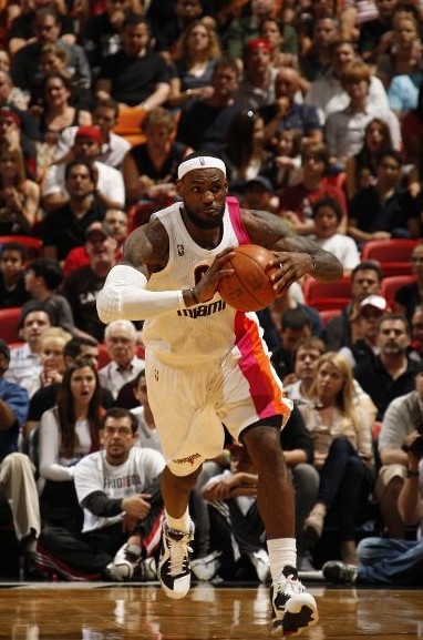 他在挡拆配 他在挡拆配