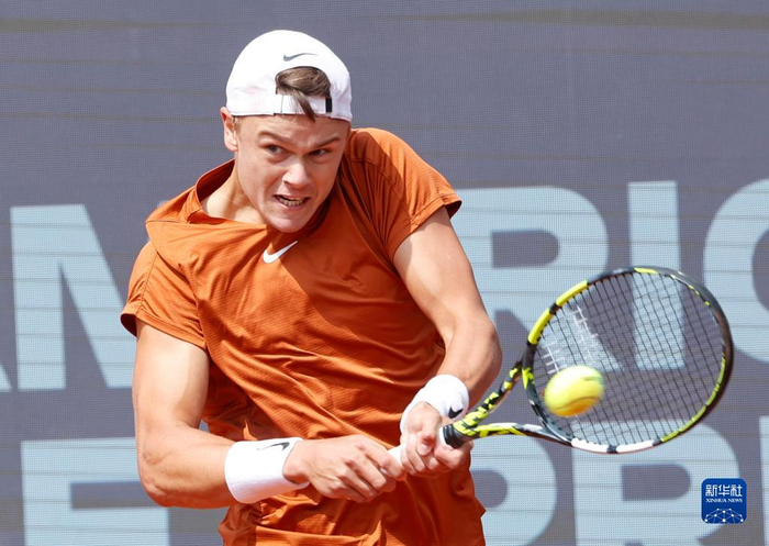 中国联赛中 中国联赛中